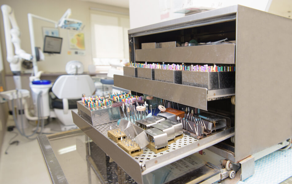 当院における滅菌、消毒とディスポ製品｜滅菌と消毒について｜より良い歯科医院であるために｜茨城県桜川市「土井歯科クリニック」